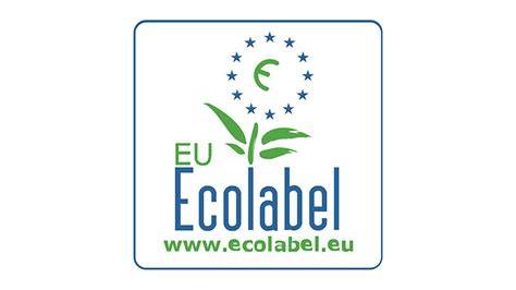 Infografika: Certifikace Nordic Ecolabel a EU Flower pro plenky Bambo Nature