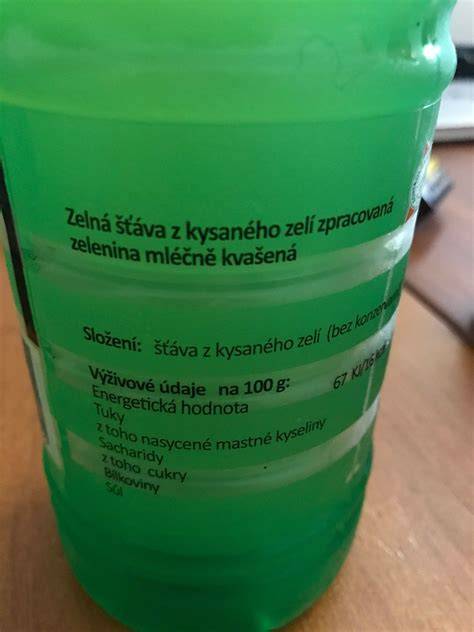 Infografika: Výživové benefity kysaného zelí a jeho složení
