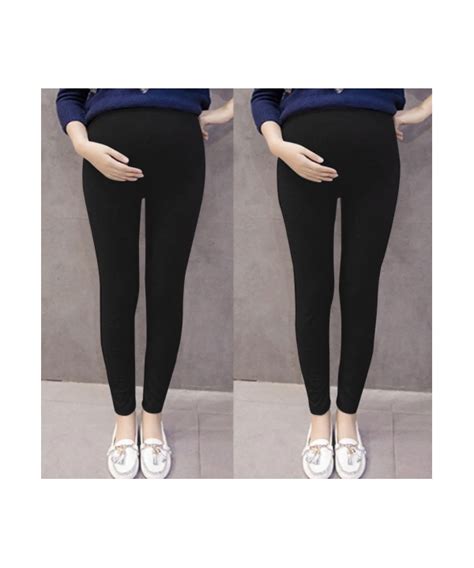 Ilustrace různých typů těhotenských legín a džín.