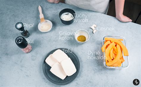 ingredience pro přípravu ovocných kuliček
