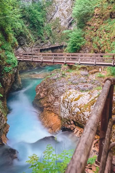 mapa Slovinska s vyznačenou polohou soutěsky Vintgar a jezera Bled