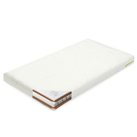 detailní záběr na strukturu matrace Baby natural