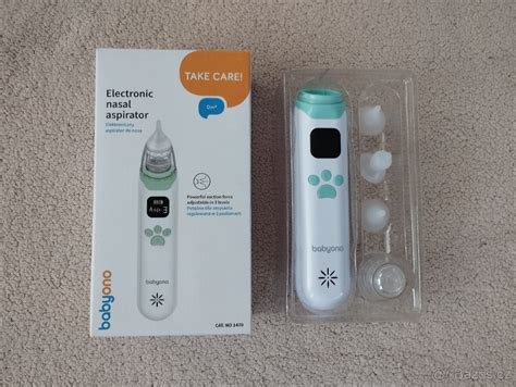 Ilustrace elektronické nosní odsávačky BabyOno s vyobrazenými nástavci a ovládacími prvky