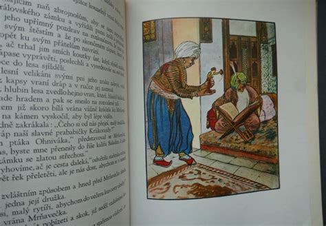 ilustrace tatínka superhrdiny a dítěte na rameni