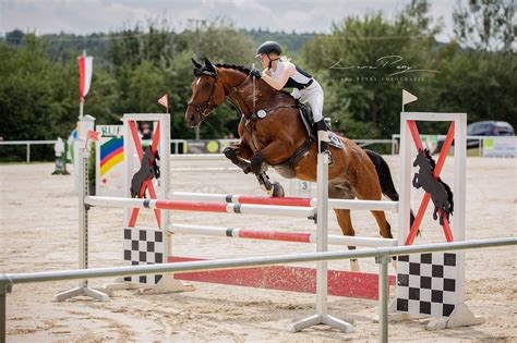 Fotografie Radany a Petry.