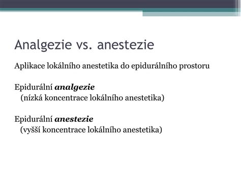 Infografika znázorňující možné komplikace epidurální analgezie.