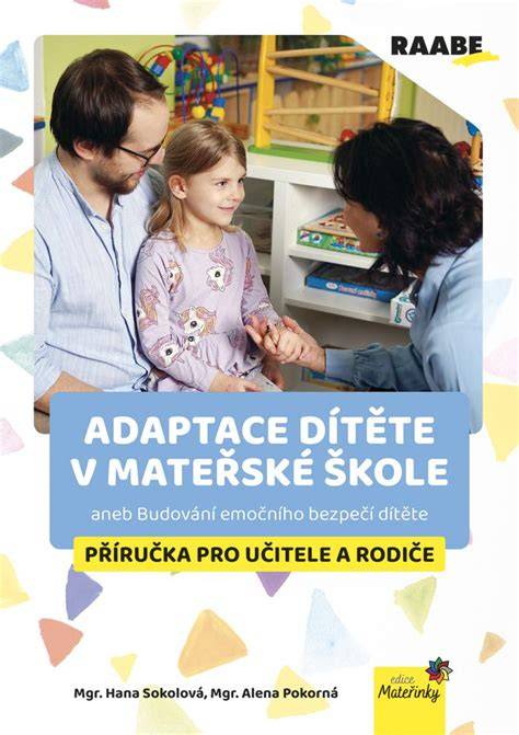 rodiče při přebalování dítěte