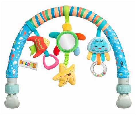 Lamaze hračka připevněná na kočárku