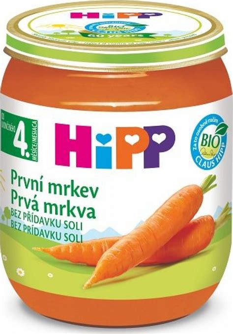 Ilustrace kojence jedícího zeleninový příkrm