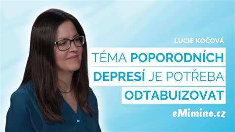 rodina poskytující podporu čerstvé mamince