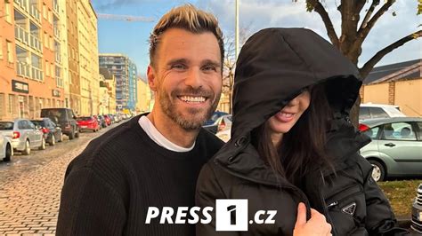 Archivní fotografie Moniky a Leoše Marešových