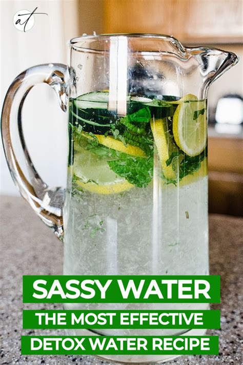 Obrázek: Sassy water a detoxikační ingredience