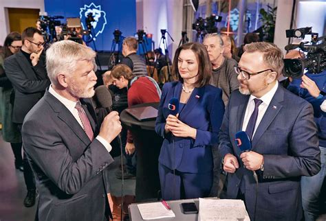 Fotografie Barbory Kroužkové s dcerami