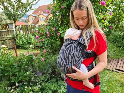 Ilustrační foto vítězných nosítek Be Lenka 4ever Neo a Be Lenka 4ever.