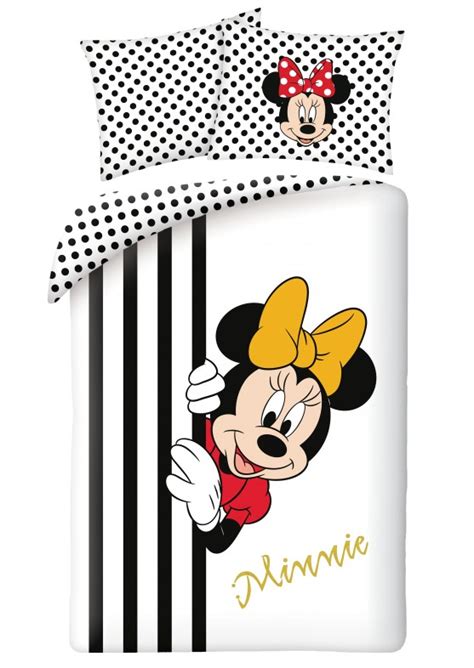 Koláž různých povlečení s motivem Minnie Mouse