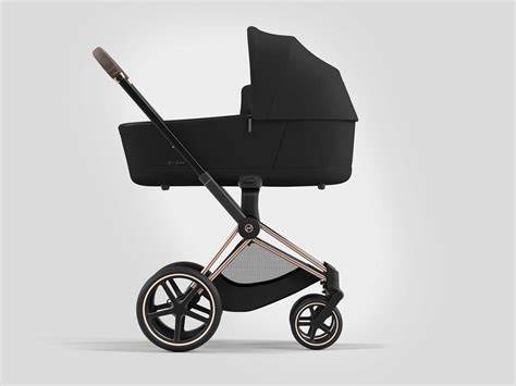 Obrázek trojkombinace Cybex Priam s korbou a autosedačkou