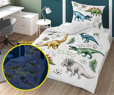 Ukázka dětského povlečení s motivem dinosaurů a medvídků