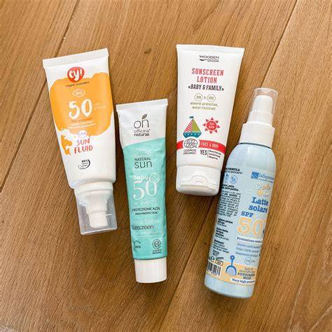 tabulka: srovnání TOP 5 dětských opalovacích krémů (filtr, SPF, typ, věk)