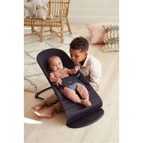 BABYBJÖRN lehátko Balance Soft Black/Dark grey cotton - ilustrace výrobku