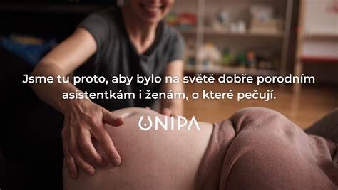 Ilustrace kojení a péče o prsa po porodu