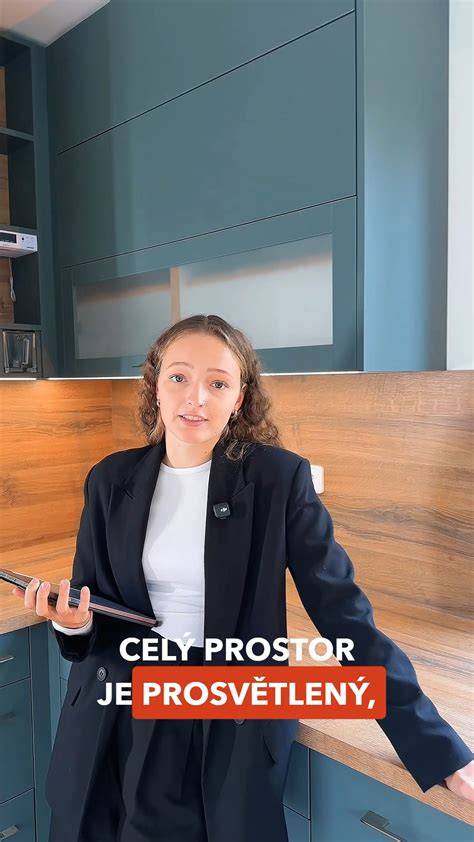 Infografika: cesty materiálů od surovin po finální výrobek