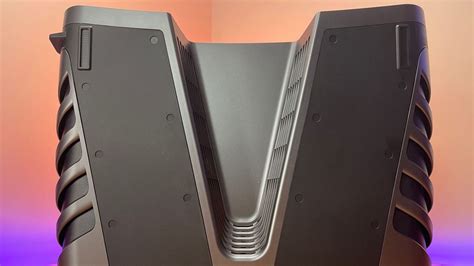 Detailní pohled na zipové zapínání rukávníku