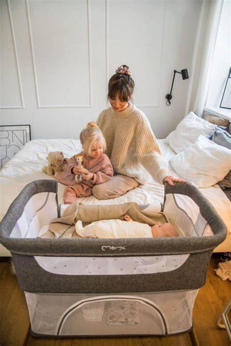 Infografika: 4v1 MoMi SMART BED - funkce a využití