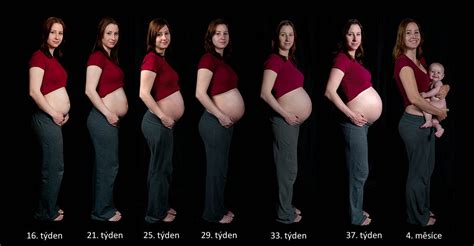 roztomilé těhotenské bříško v 12. týdnu těhotenství